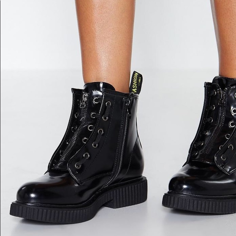 Keep it Zipped Combat Patent Boot